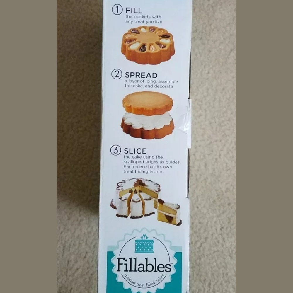 Fillables Cake 10 Inch Pans Nwt - Picture 4 of 6